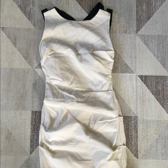 Nicole Miller Dresses & Skirts - Nicole miller dress